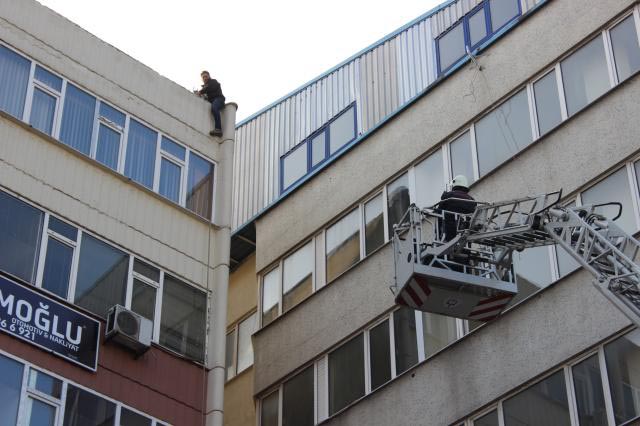 Borç bunalımına girip intihara kalkıştı