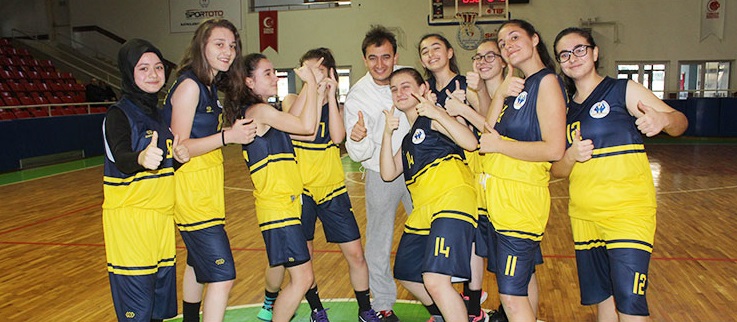 Muallim Naci AL fark attı