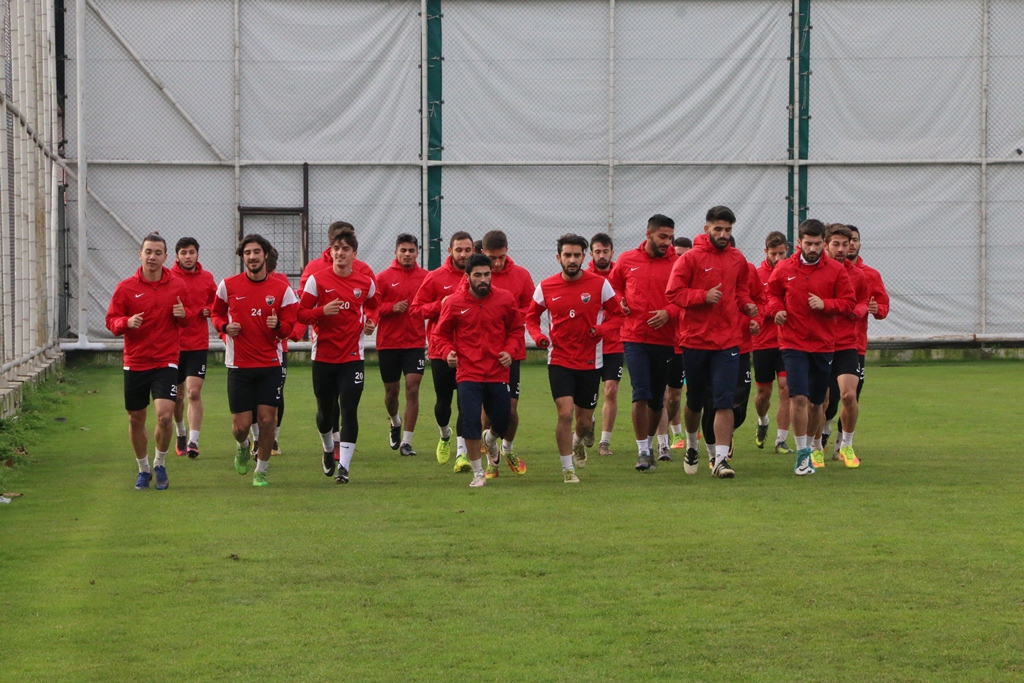 Kocaeli Birlikspor yılın ilk antrenmanını yaptı