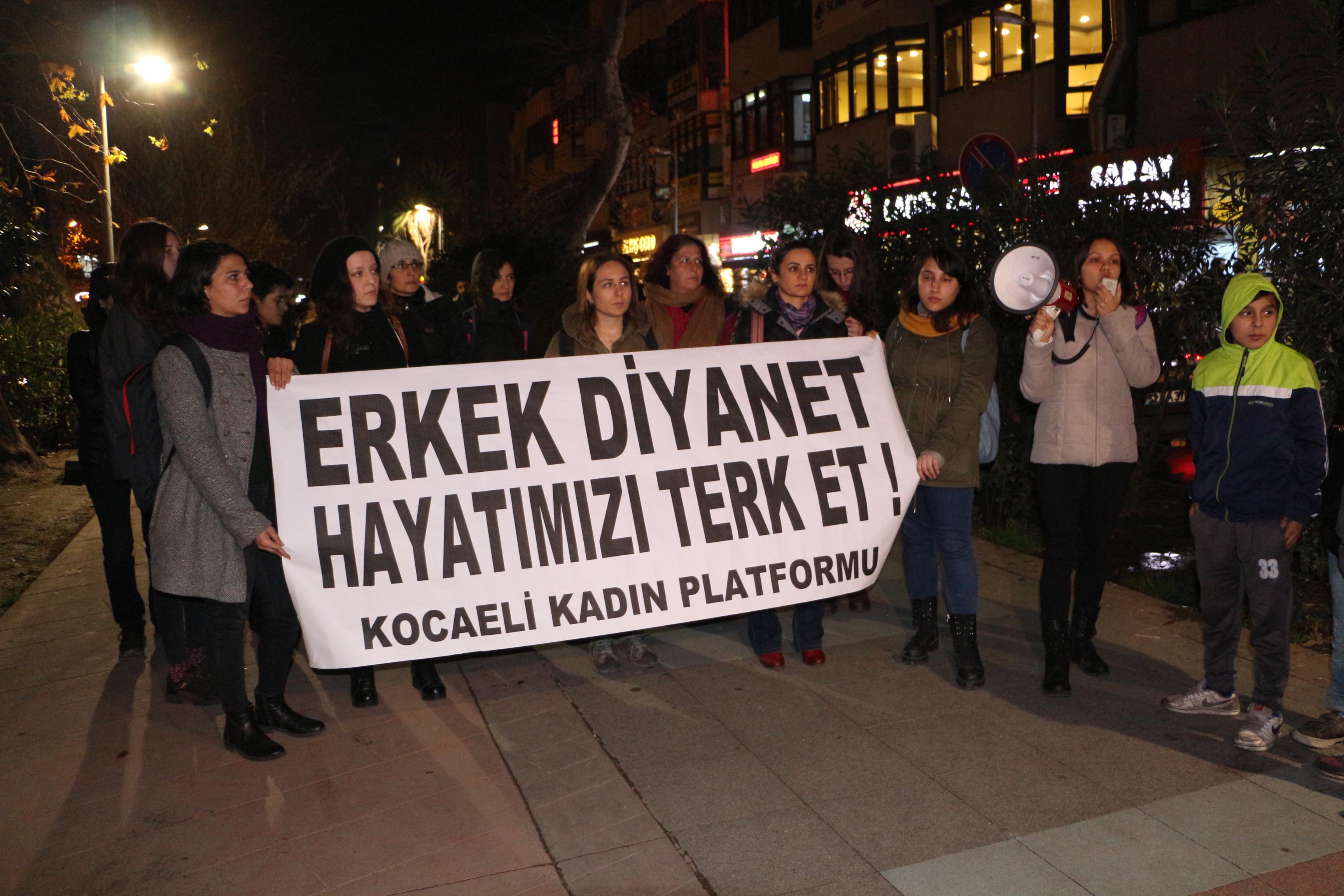 Kadınlardan, Diyanet İşleri Başkanlığı'na tepki