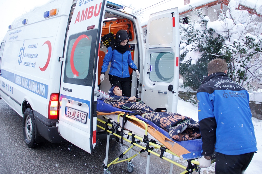 55 bin 389 vatandaşa ambulans hizmet