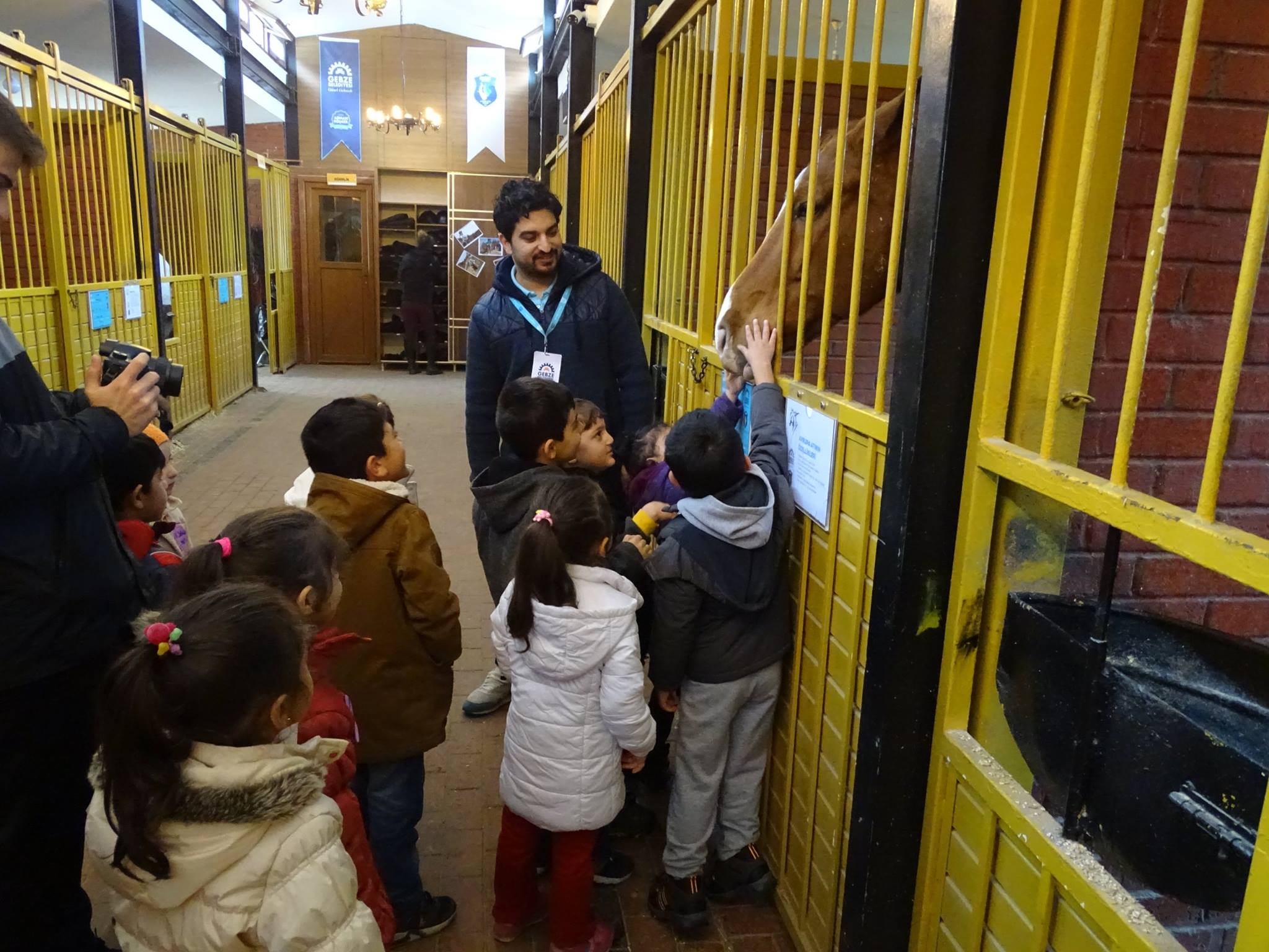 Miniklerin binicilik heyecanı