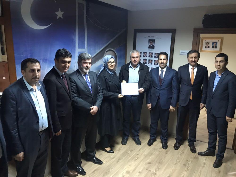 Dilovası'nda mahalle başkanları atandı