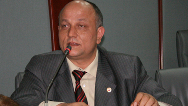 “Meclis üyeleri de önseçimle belirlenmeli”