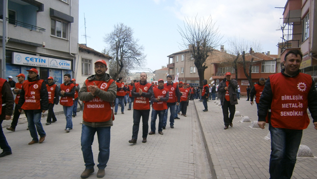 Sendikalardan yolsuzluğa karşı miting