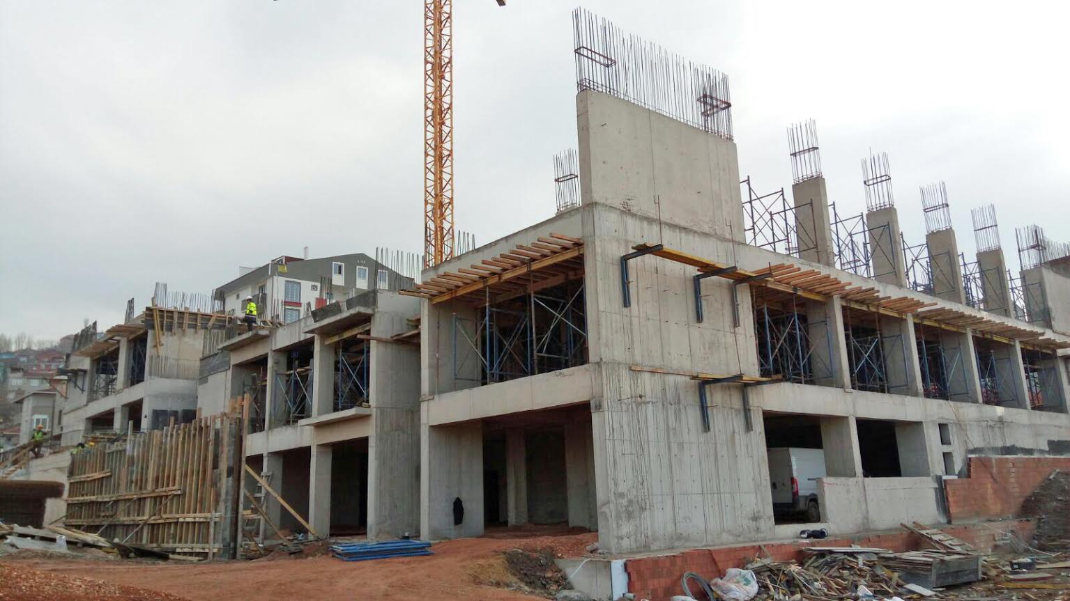 Gençlik merkezi hızla yükseliyor