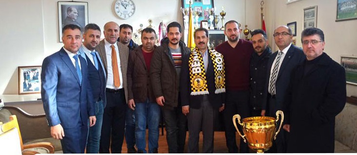 CEMİL YAMAN ŞAMPİYONU TEBRİK ETTİ