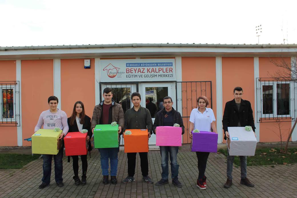    Beyaz Kalplerden anlamlı yardım