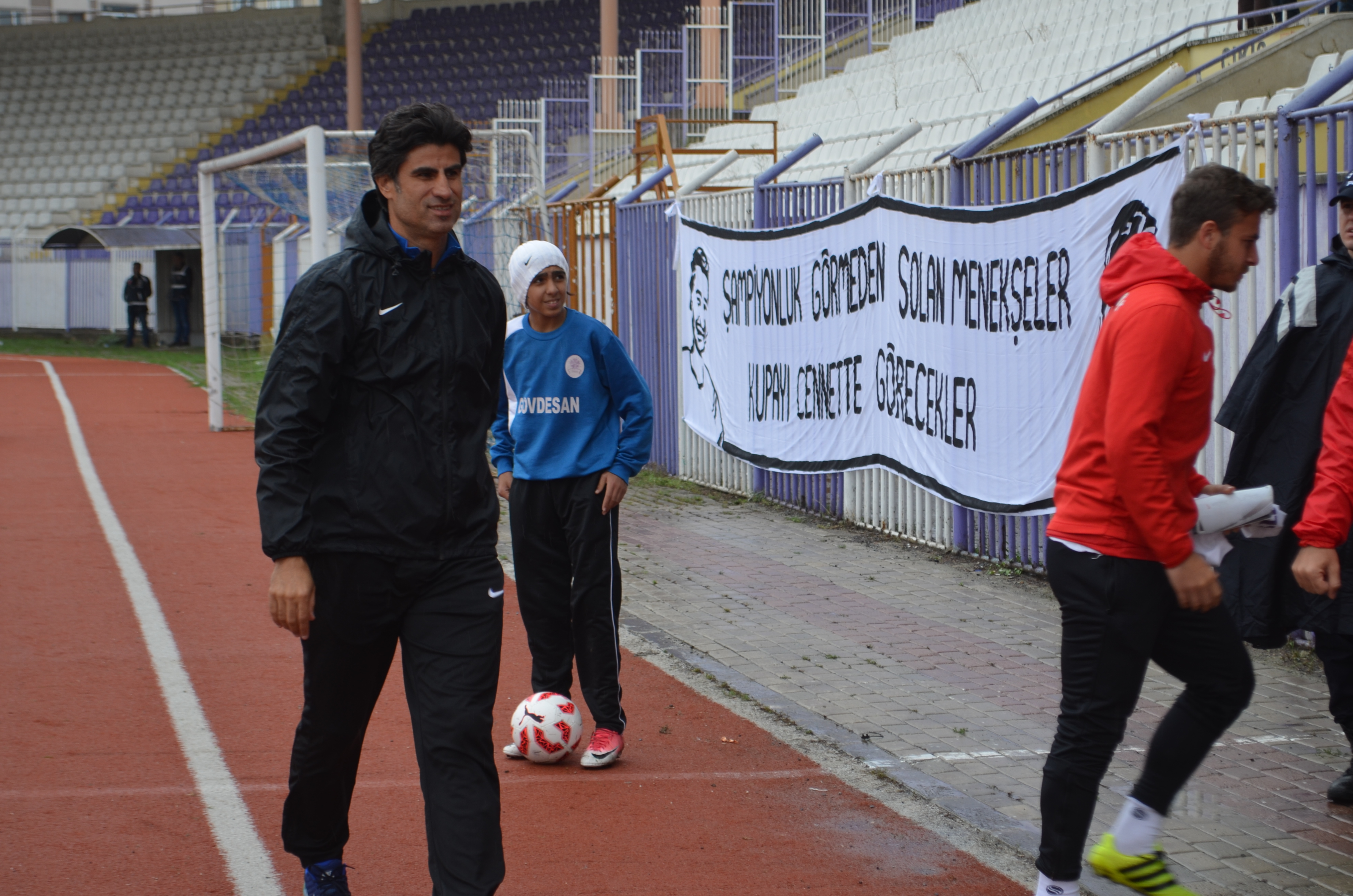 MEHMET AKDEMİR İDEAL KADROYA DÖNMESİ BEKLENİYOR