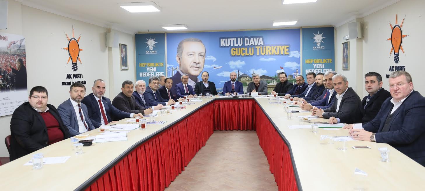 AK Partililer Erdoğan için buluştu  