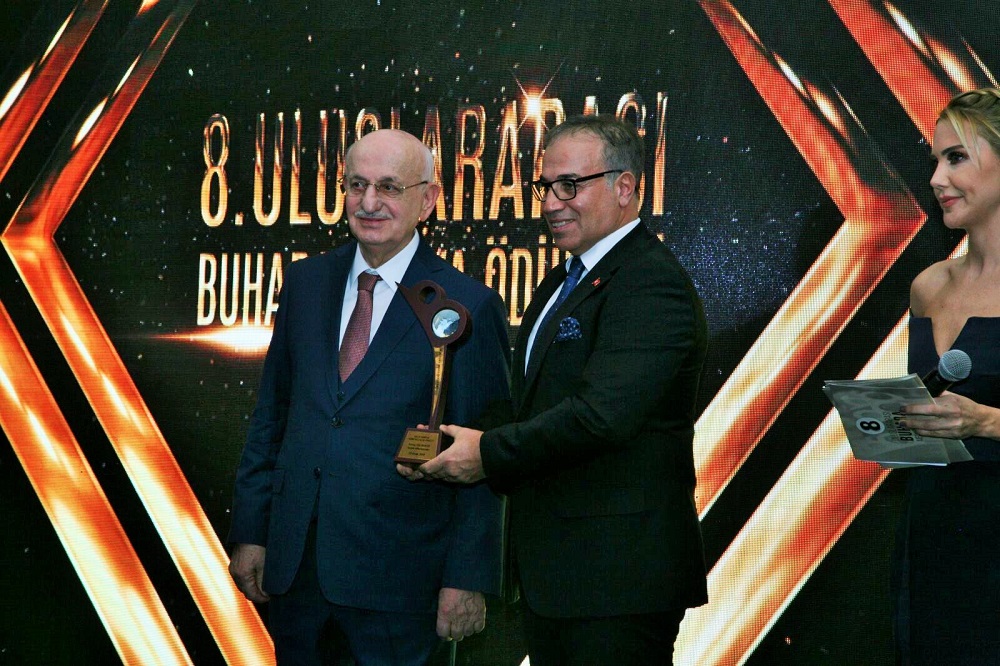 Vahit Yıldırım’a ödül