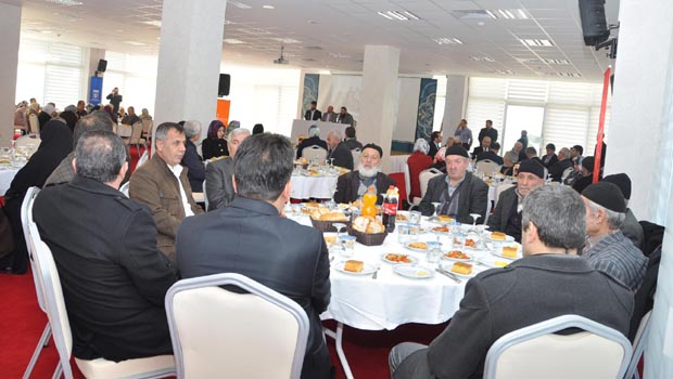 Darıca'nın hacıları yemekte buluştu