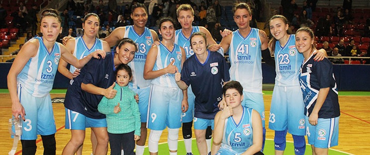 İzmitli Periler tur peşinde