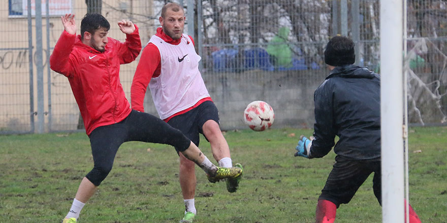 GÖLCÜK’TEN 1.LİGE