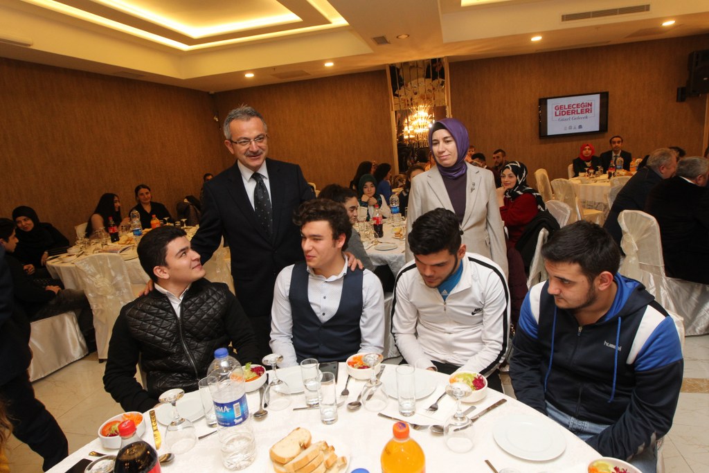 Sertifikalar Başkan Köşker’den