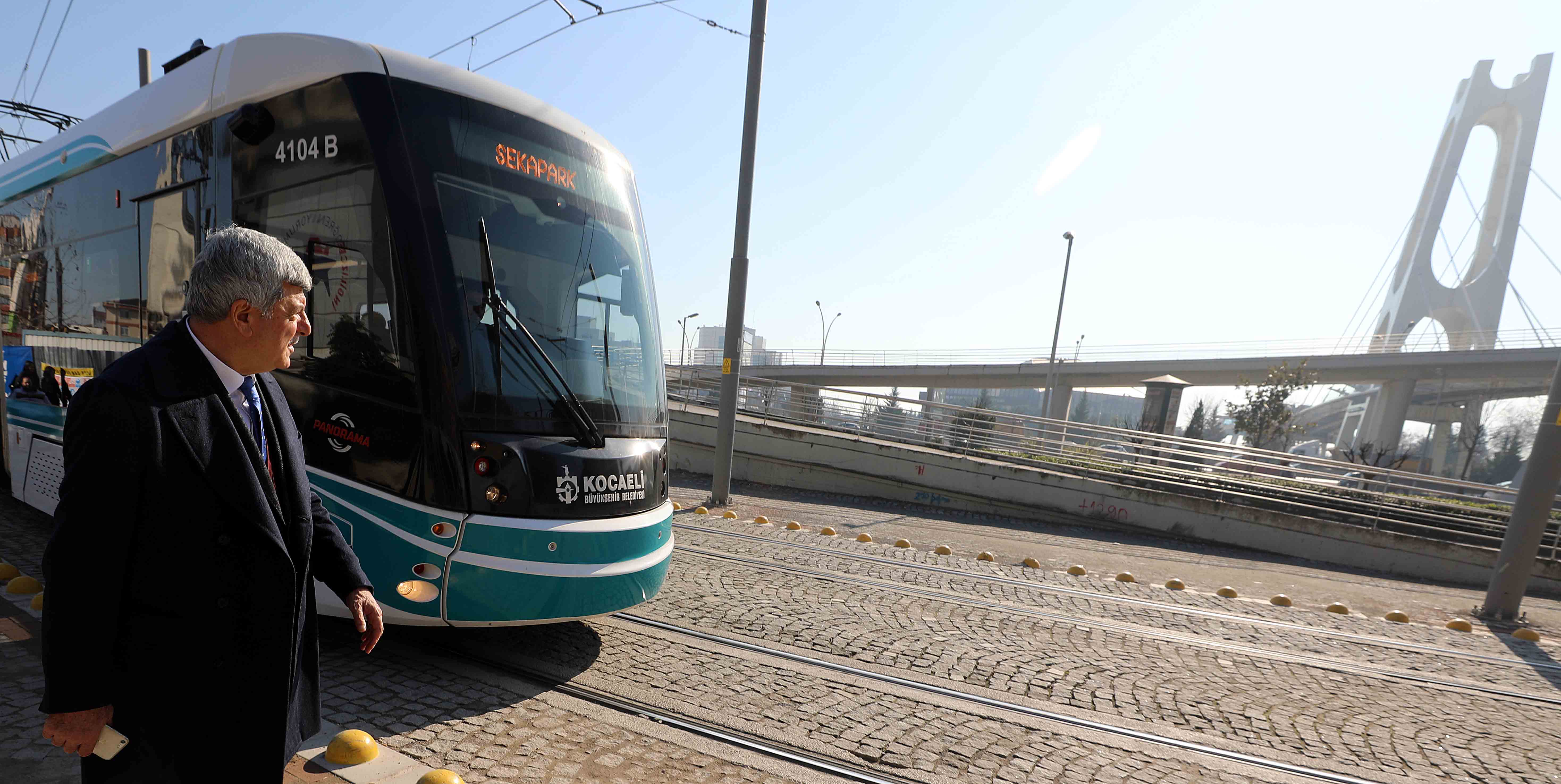 “Akçaray başarıyla yoluna devam ediyor”