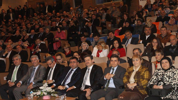AKP Gebze'de toplandı