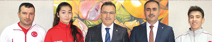 Kaymakam Gözen şampiyonları ağırladı