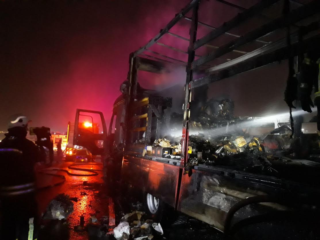 TIR alev, alev yandı.