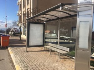 Darıca’da duraklar yenileniyor