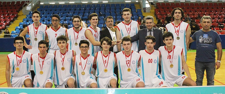 Cahit Elginkan AL şampiyon