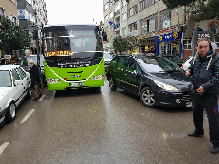 Halk otobüsü sürücüleri denetleniyor mu?