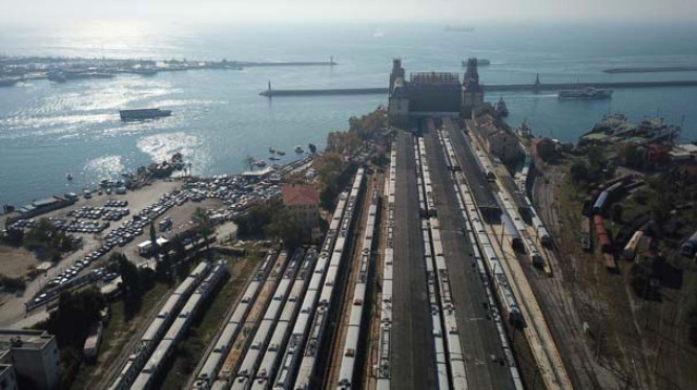 Banliyö hatları ortaya çıkmaya başladı