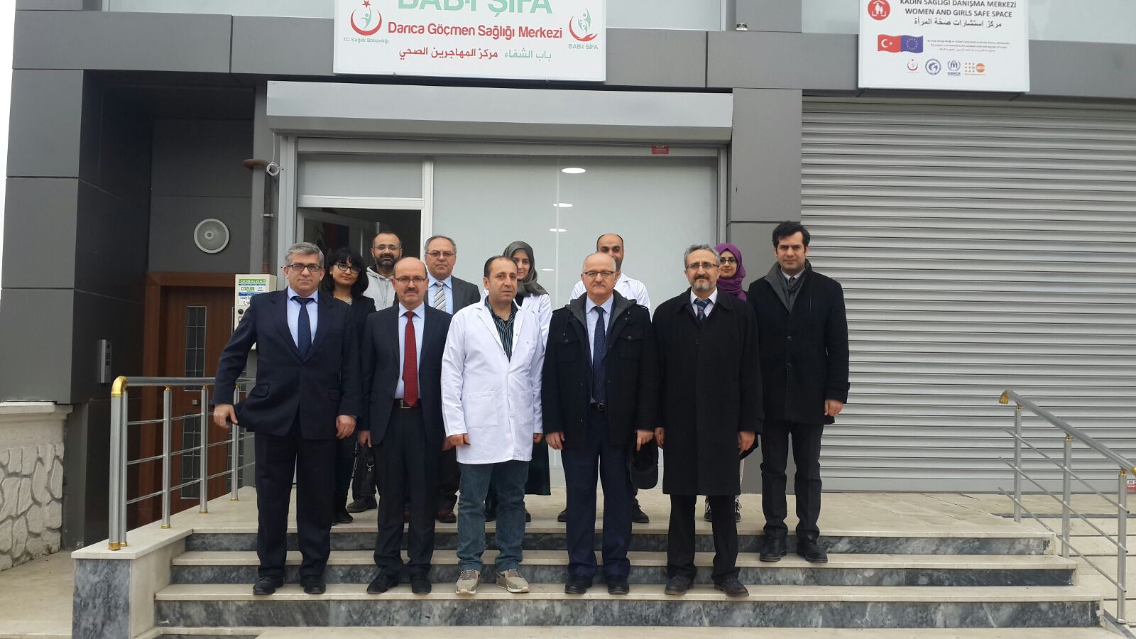 Darıca Göçmen Sağlığı Merkezini inceledi