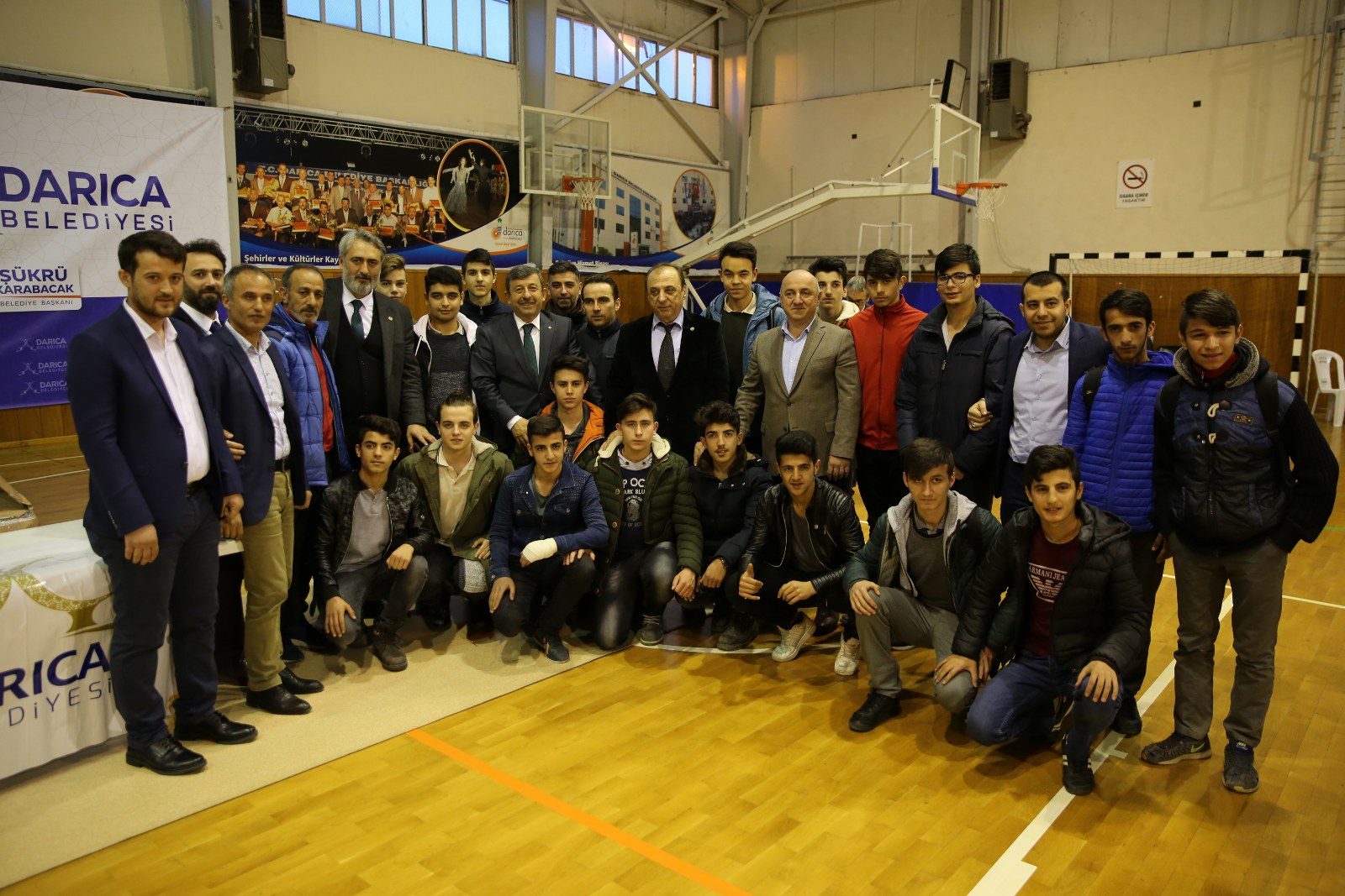 BAŞKAN KARABACAKTAN AMATÖR KULÜPLERE DESTEK
