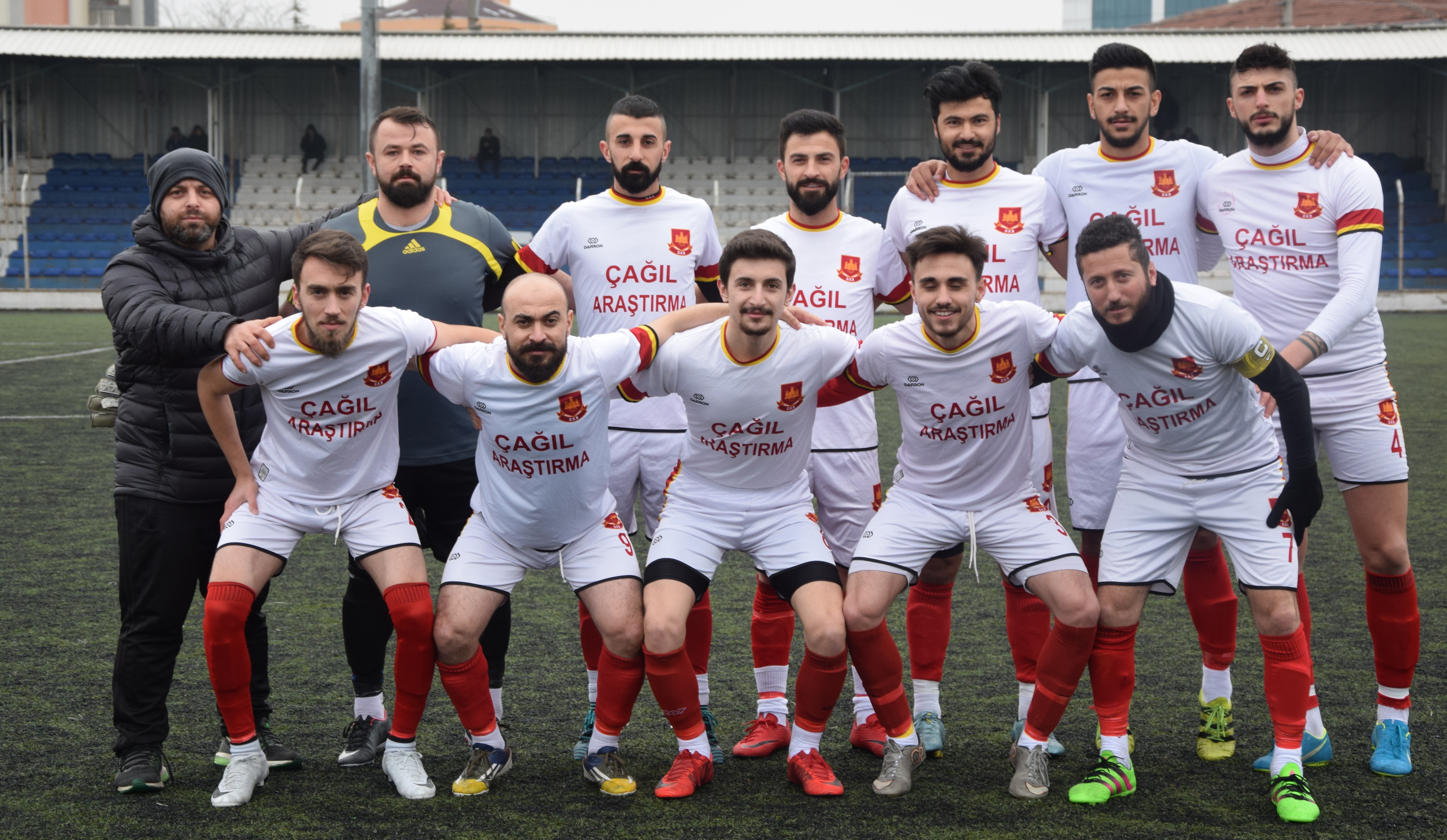 BAYRAMOĞLU MOLLAFENARİ’Yİ SAHADAN SİLDİ