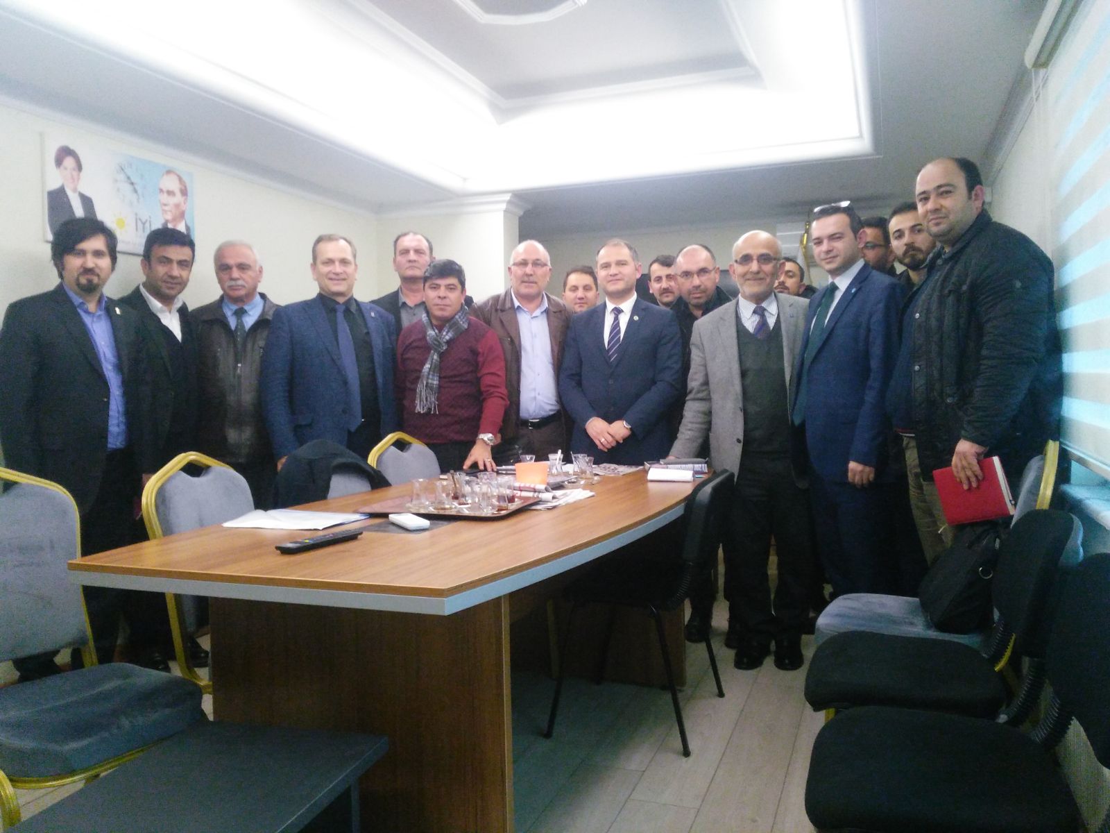 İYİ Parti sahaya indi