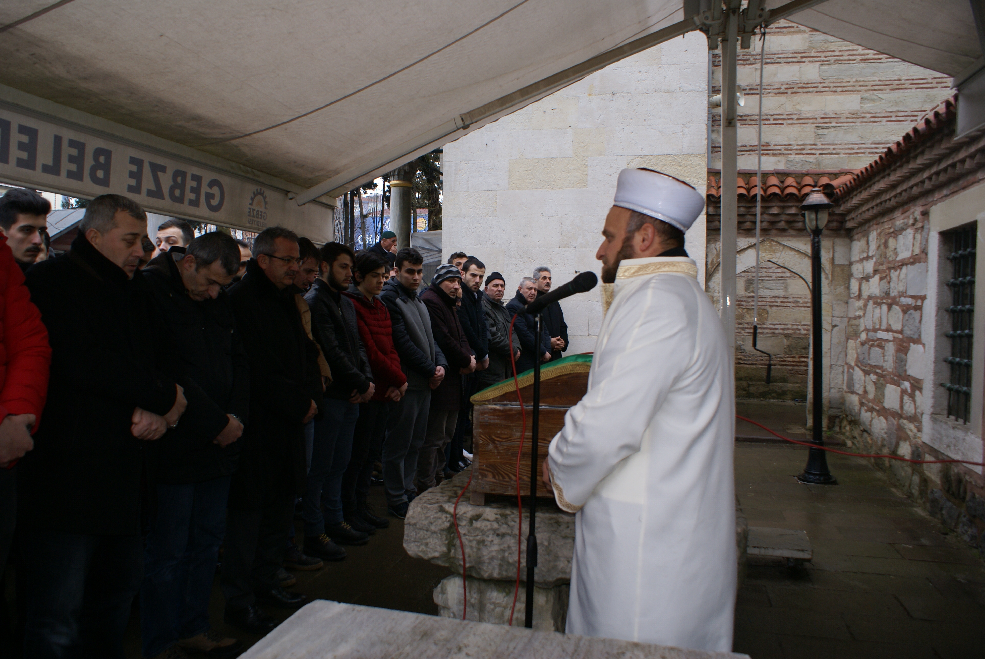 Temel Dinç’in abisi vefat etti