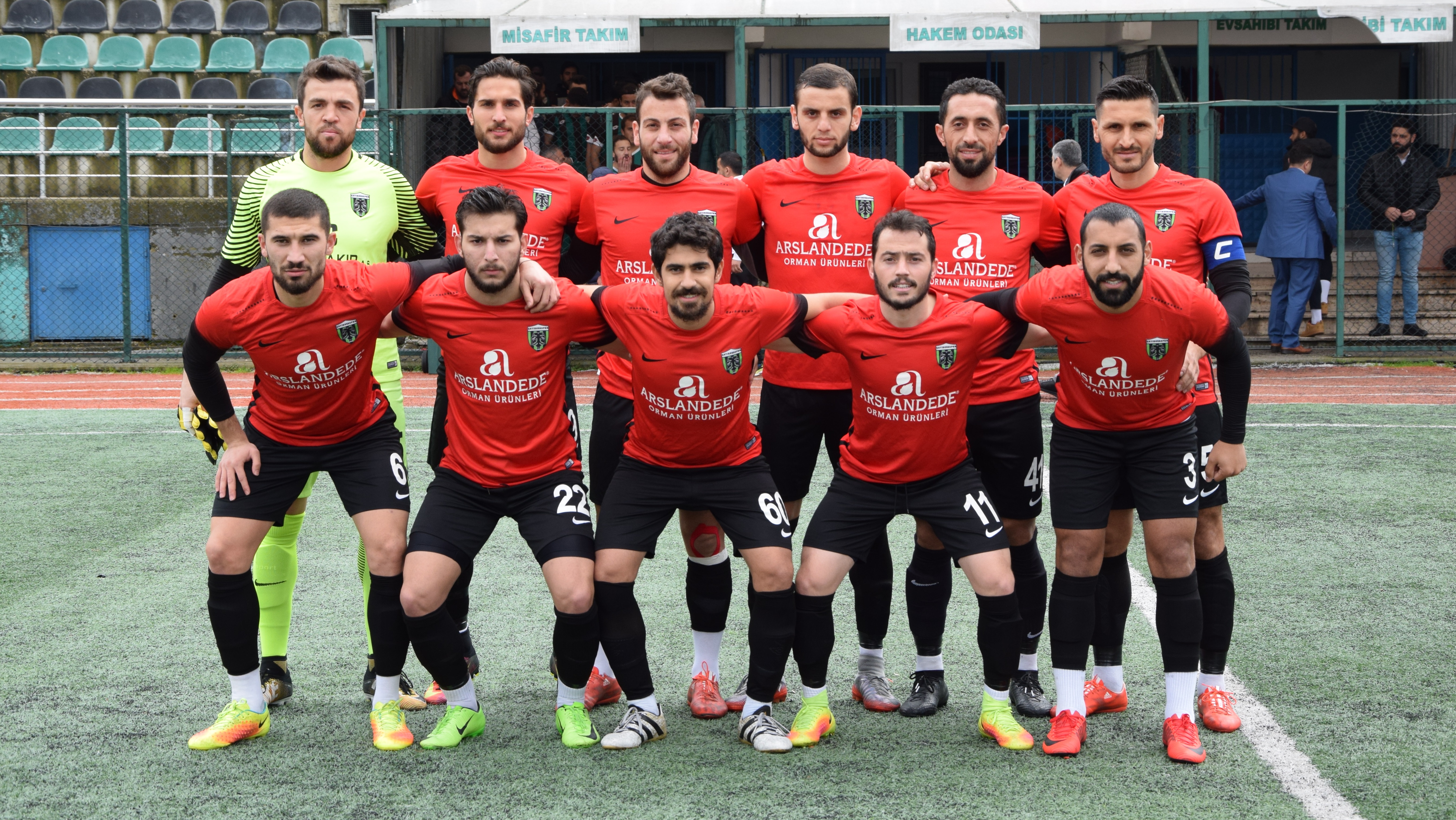 ÇAYIROVASPOR’UN GÖZÜ ZİRVEDE