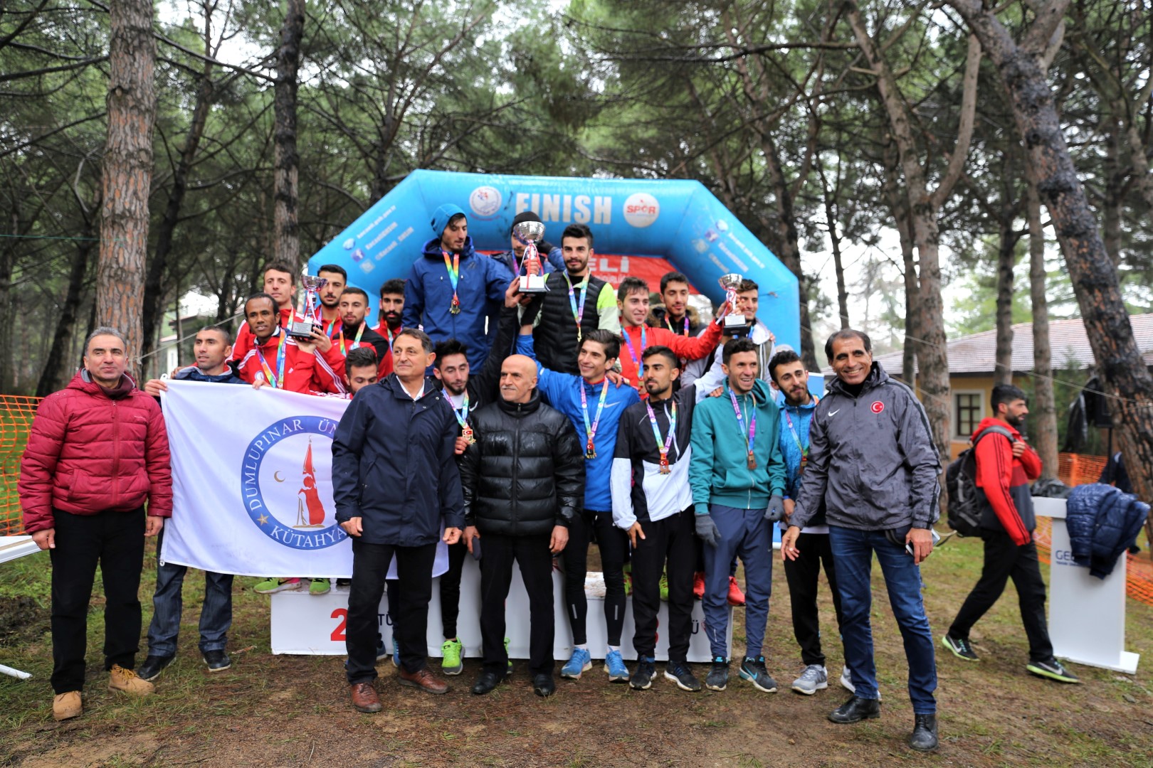 Üniversiteliler Gebze’de koştu