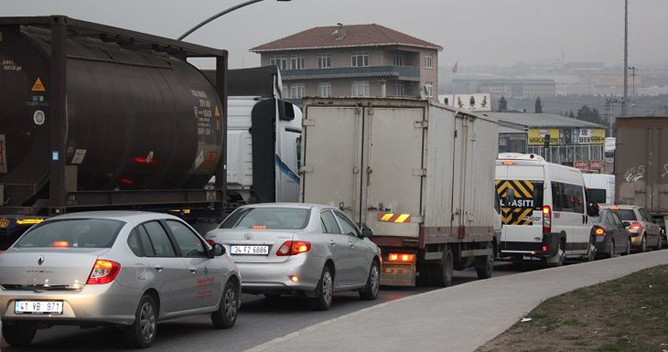 Bu trafik çilesi bitmez