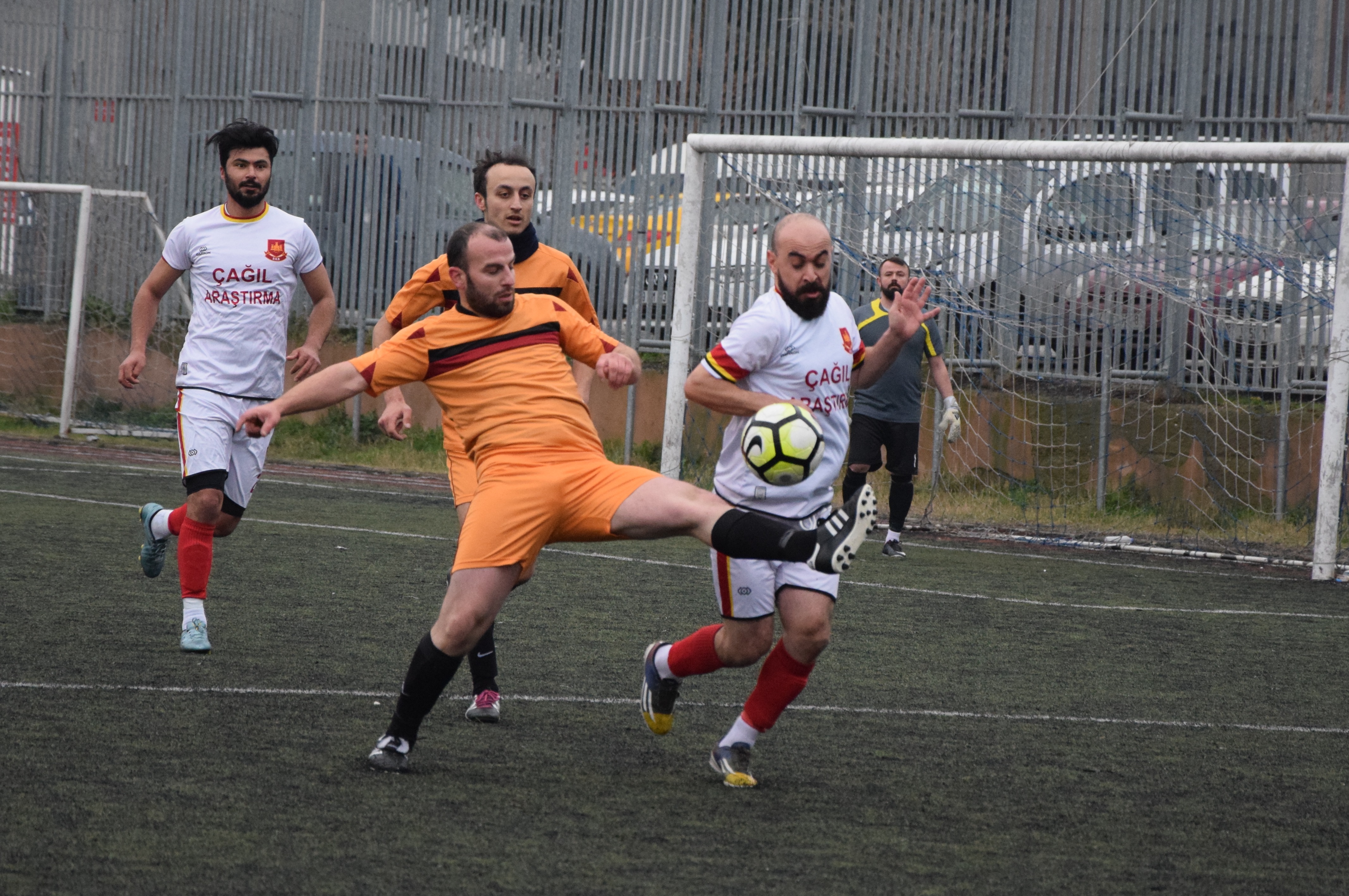 MARTI ZİRVEYE KONDU