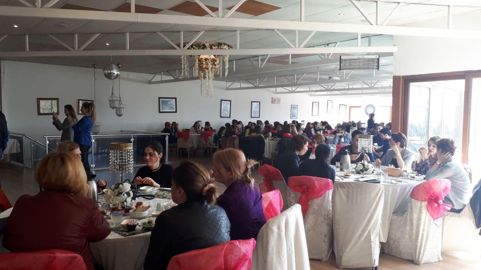 Türk Eğitim Sen Kadınları unutmadı