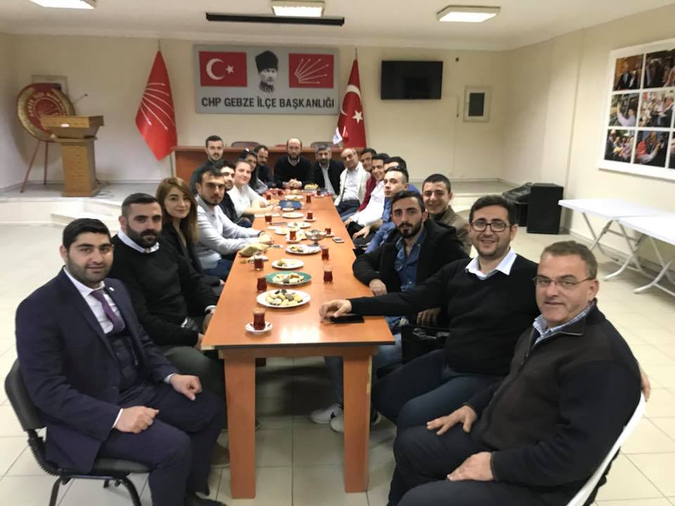 CHP’li gençler Gebze’de toplandı