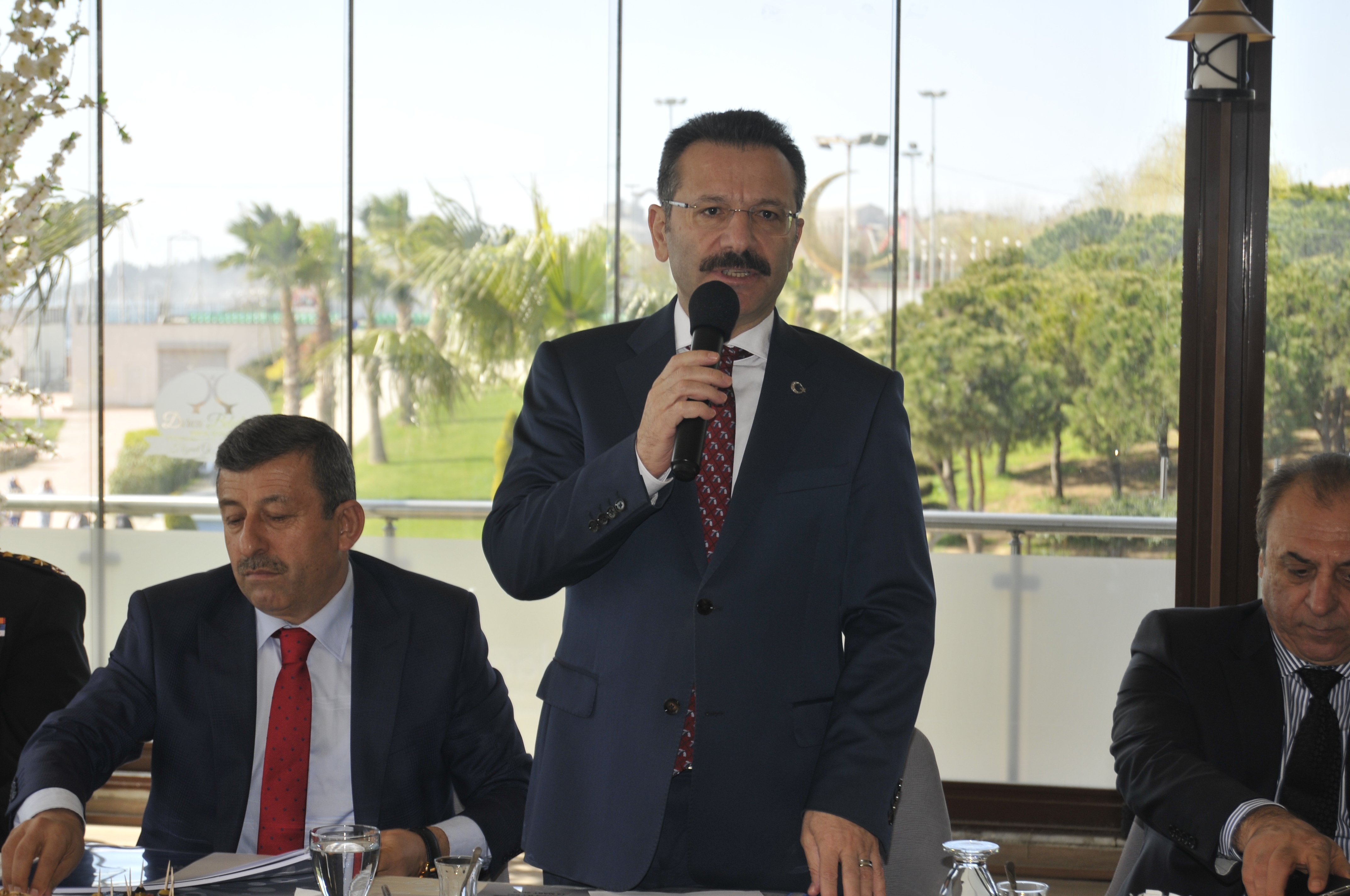 ‘Çocuklarımızı sokaklardan kurtaracağız’