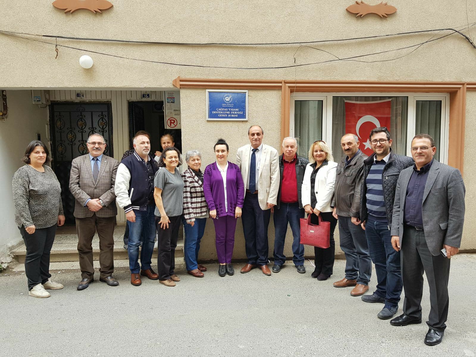 CHP Gebze  ÇYDD’ye gitti