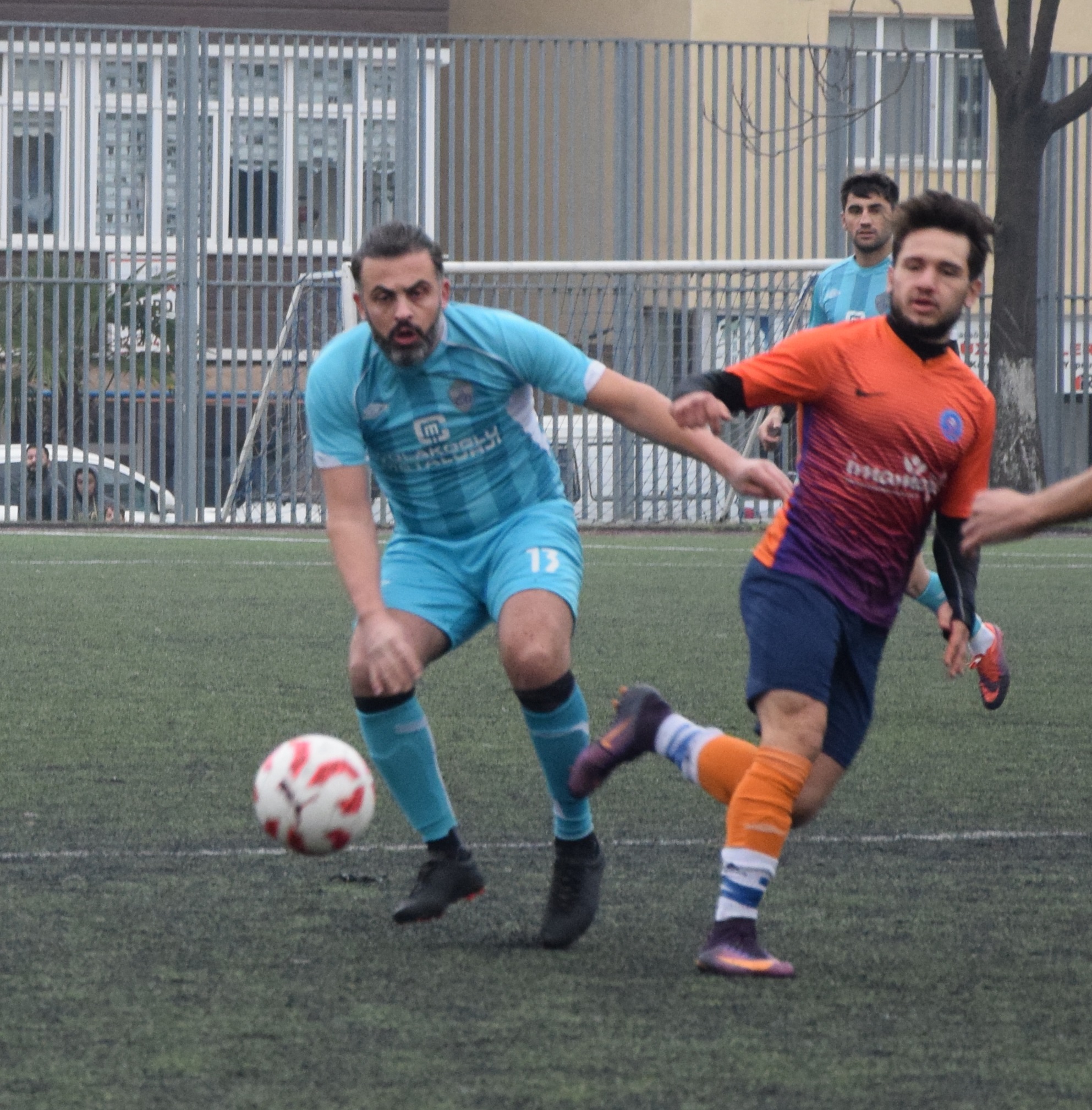 Play-Off’ta zirve yarışı sürüyor