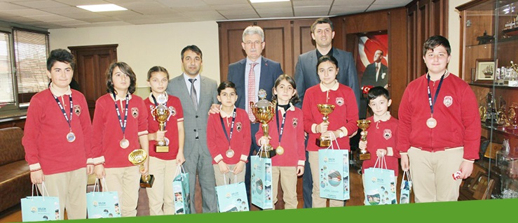 BAŞARILI SPORCULARDAN BAŞKANA ZİYARET