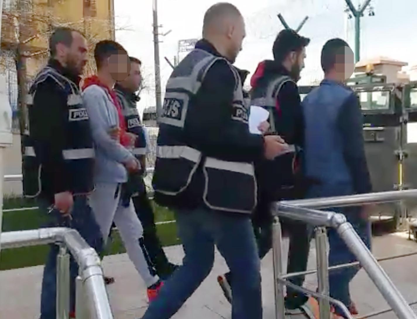 Taksiciyi gasp ettiler