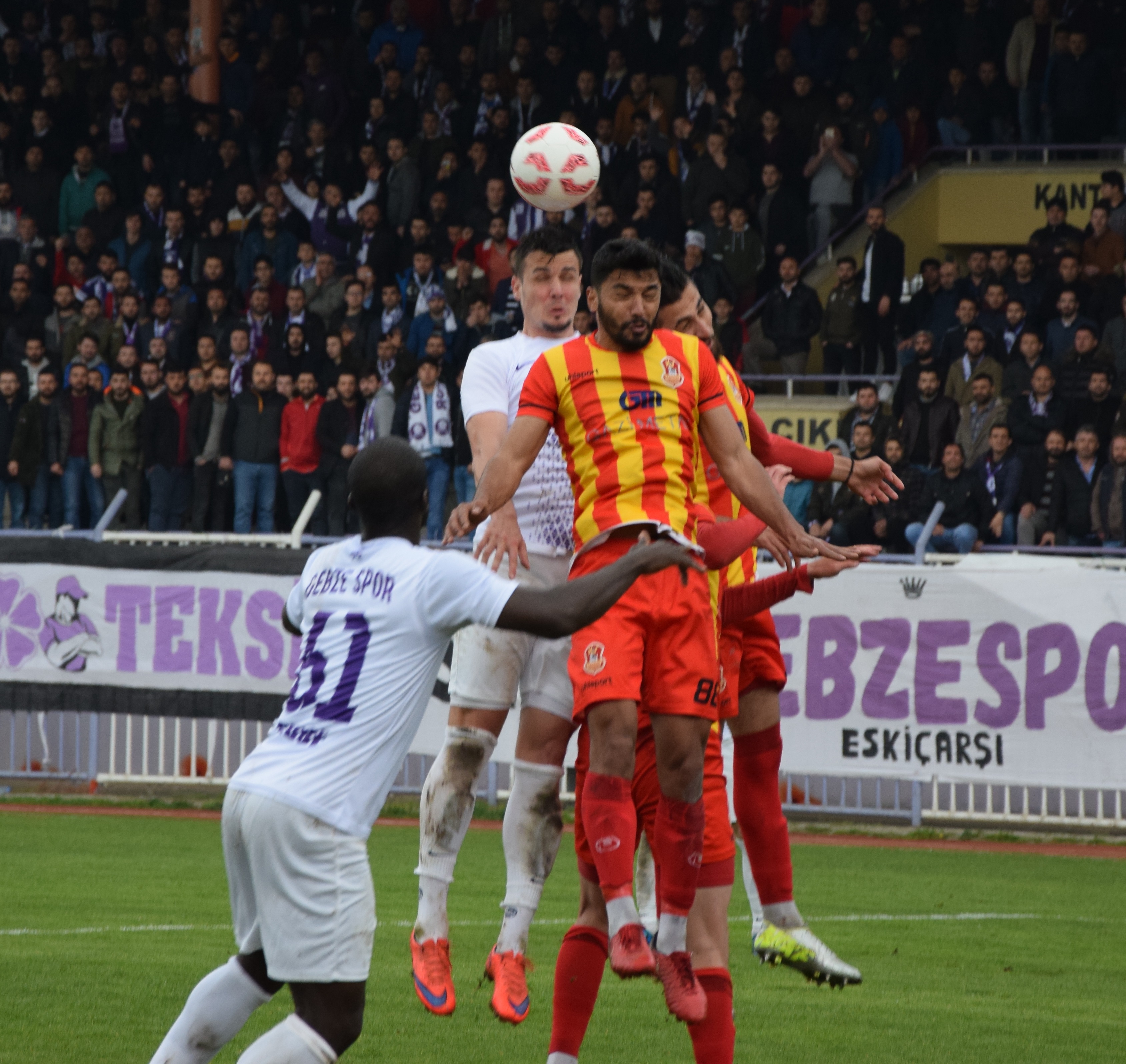 TOP GEÇER ADAM GEÇMEZ