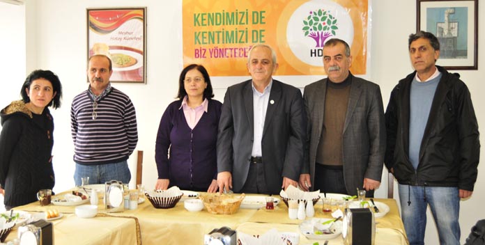 HDP adayını tanıttı