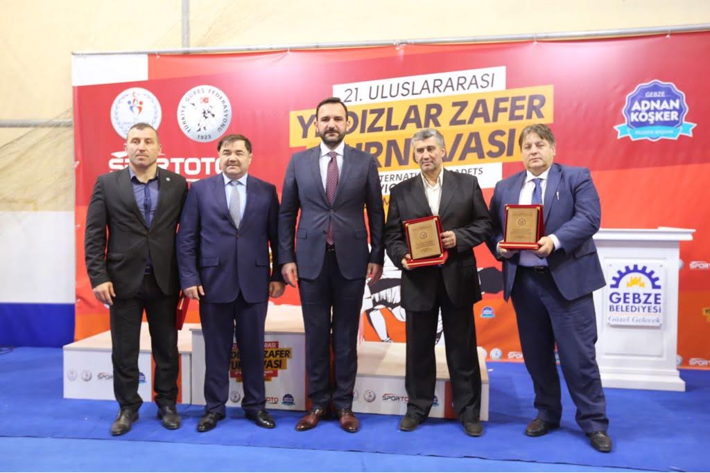 Başpehlivanlar Yıldızlar Turnuvası’nda