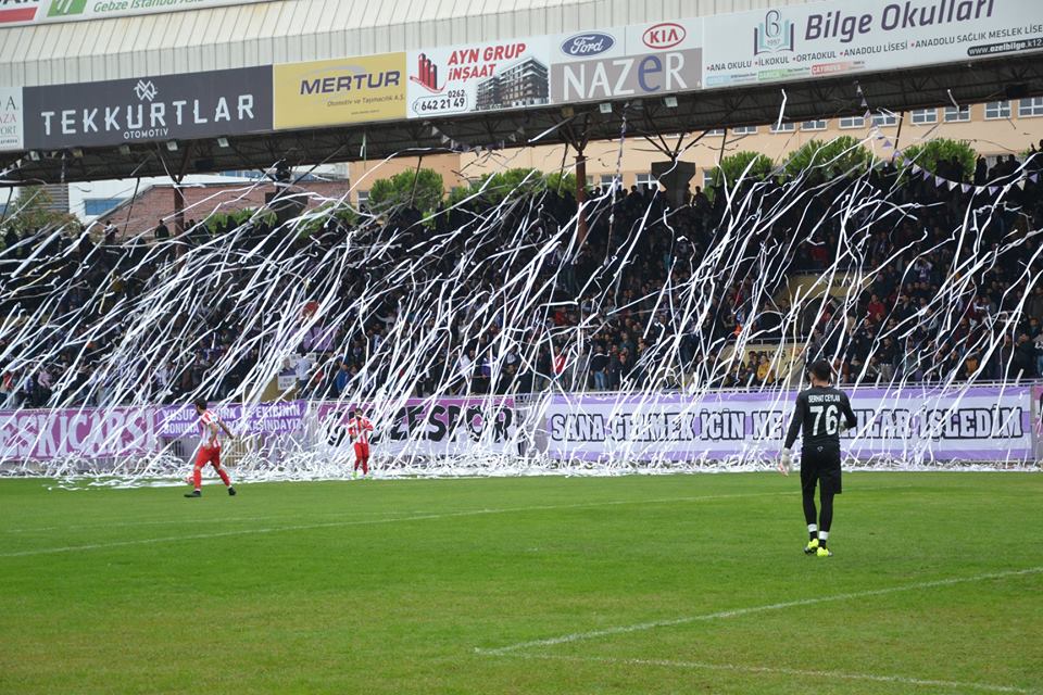 NE OLURSAN OL YİNE GEL