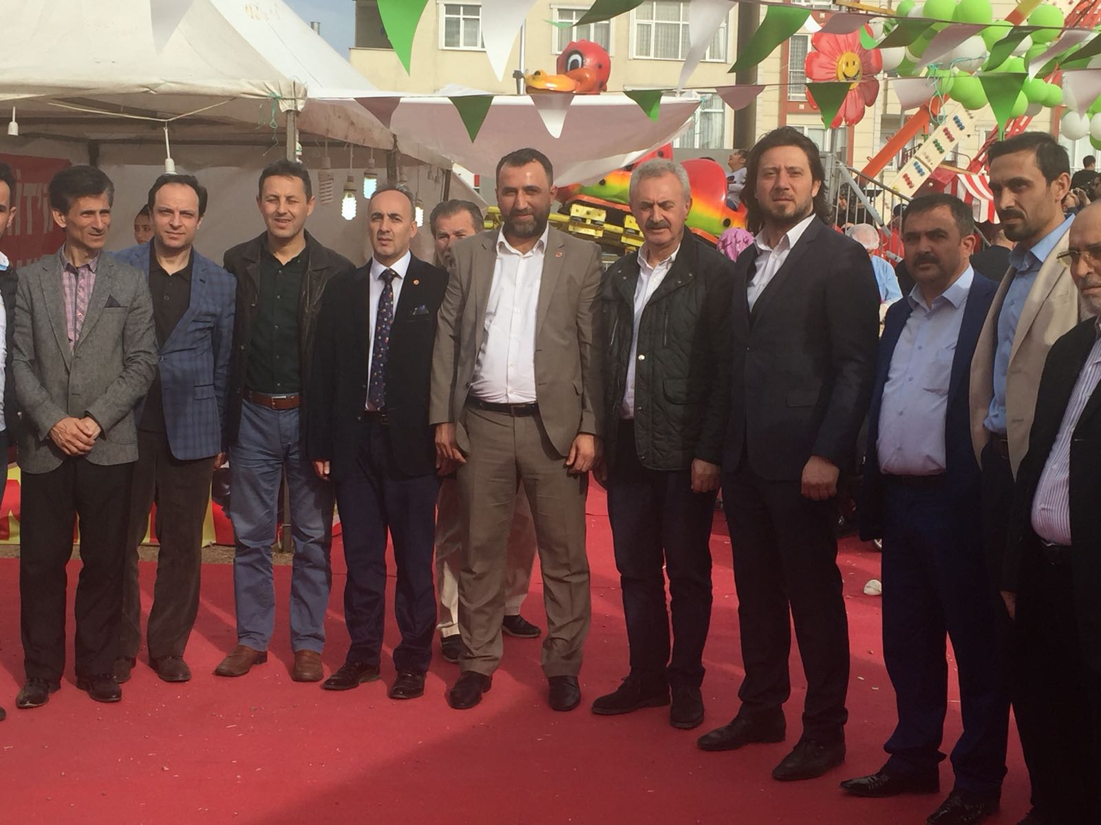 Hamsi Festivalini ziyaret etti