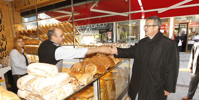 Köşker’den esnaf turu