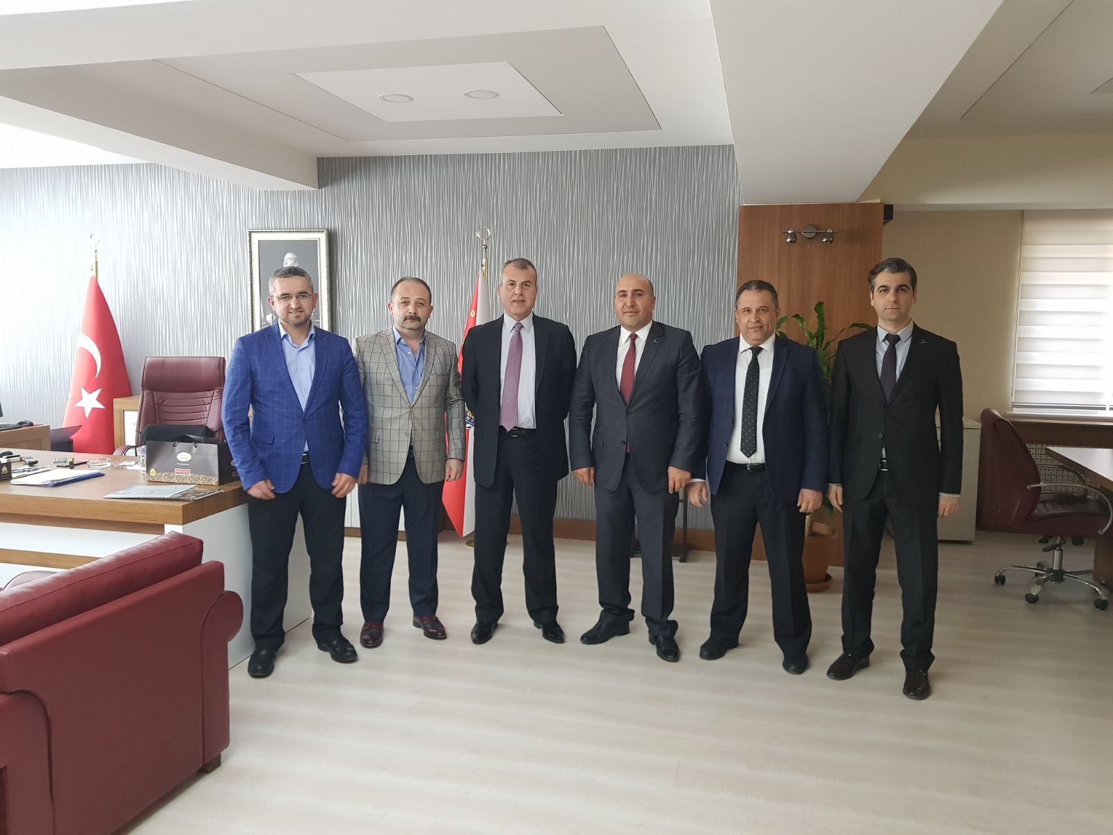 TÜMSİAD’dan yeni müdüre ziyaret